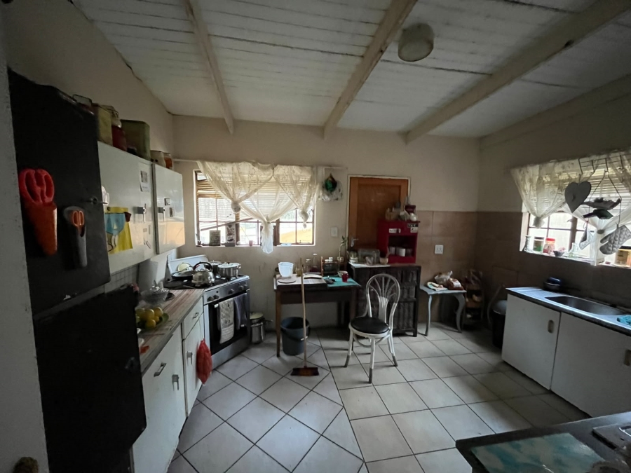 5 Bedroom Property for Sale in Hopefield Western Cape